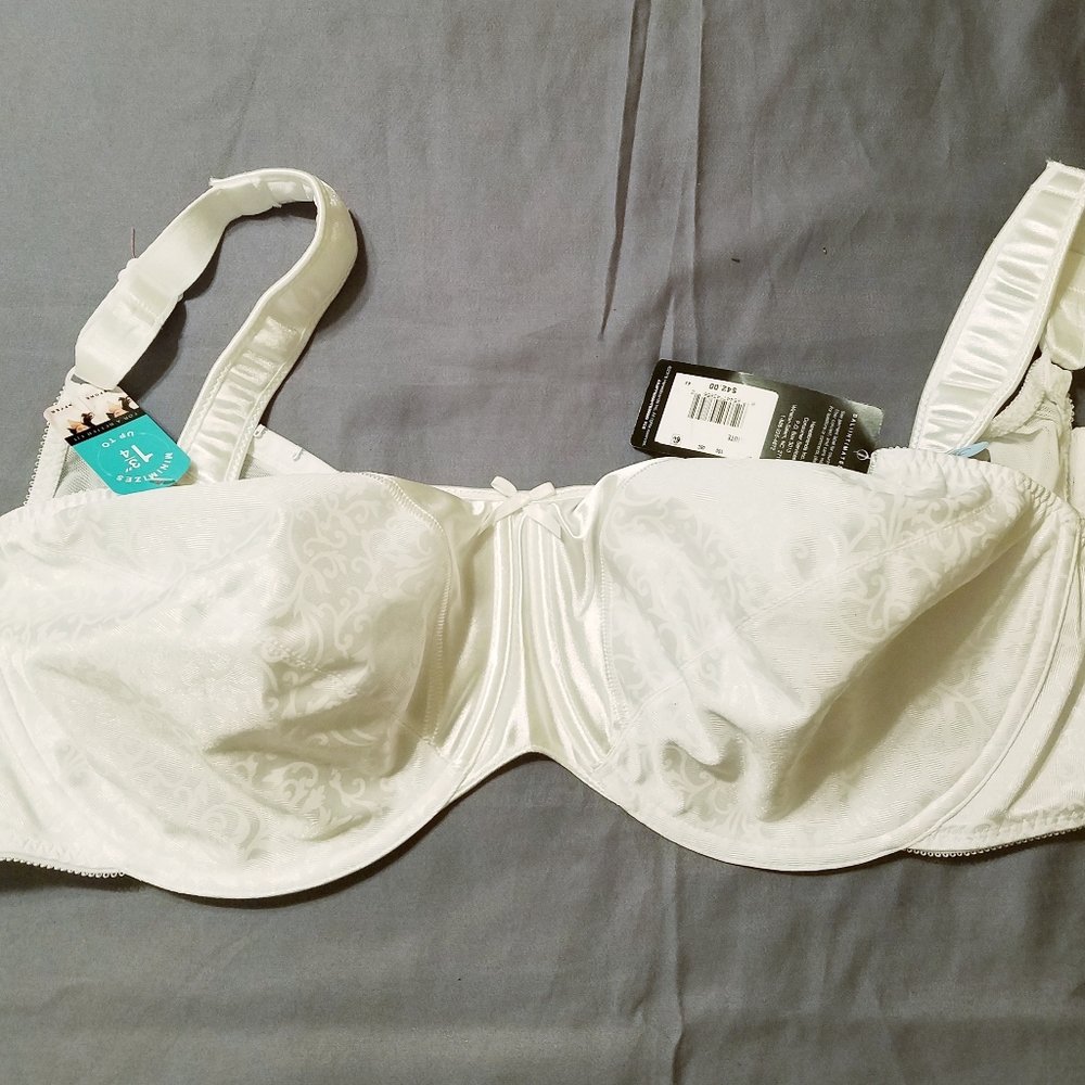 Nwt Bali bra